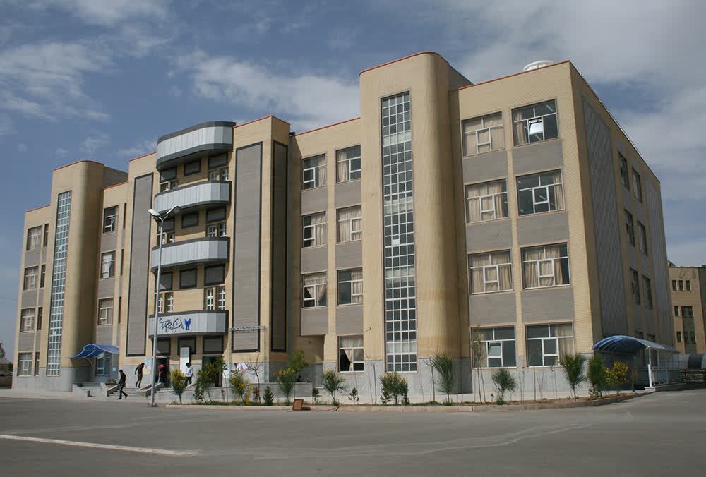 خیزش علمی در دانشکده های موضوعی و فناوری؛ علوم پایه احیا می شوند خیزش علمی در دانشکده های موضوعی و فناوری؛ علوم پایه احیا می شوند