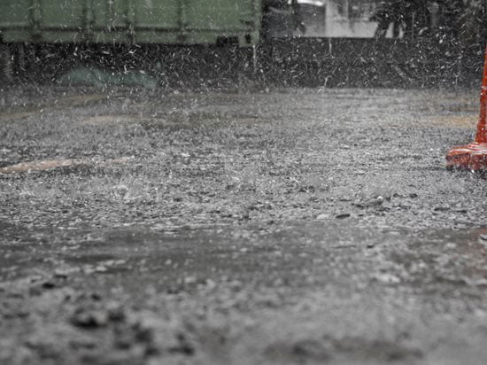 بتن ریزی در هوای بارانی چگونه انجام می شود؟