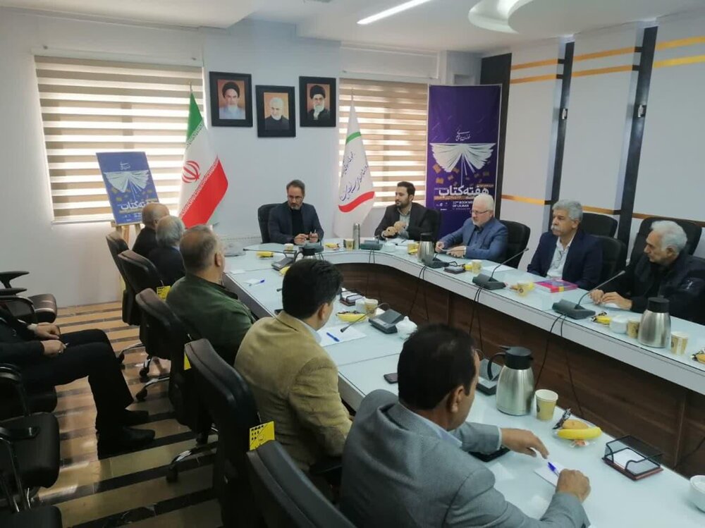 باید اجازه دهیم فضای مجازی جای فرهنگ کتابخوانی را بگیرد