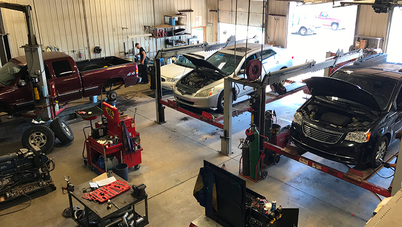 مکان مناسب تعمیرگاه خودرو