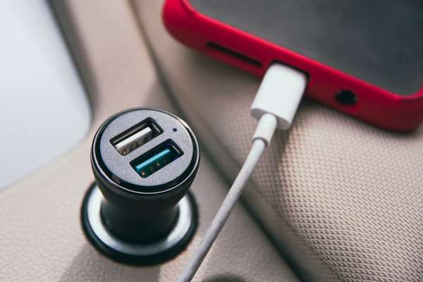 راهنمای خرید شارژر فندکی