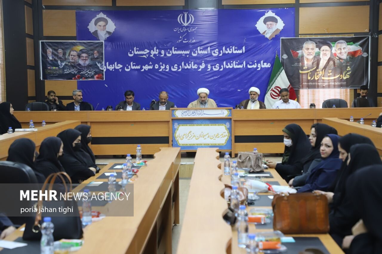 زاهدان امام جمعه زاهدان: باید از شخصیت حضرت زهرا(س) درس بگیریم - خبرگزاری مهر | اخبار ایران و جهان