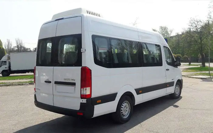 گردشگری تورهای جاده ای با ون : معرفی بهترین مسیرهای گردشگری در ایران