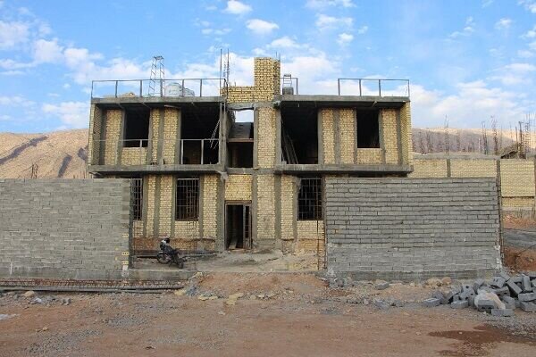 فارس احداث ۱۰۰ هزار واحد مسکونی در فارس؛ تحویل بخشی از واحدها در دهه فجر