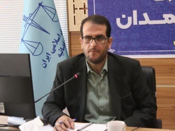 برخورد با تظاهرکنندگان به روزه‌خواری توسط دادستان همدان - خبرگزاری مهر | اخبار ایران و جهان