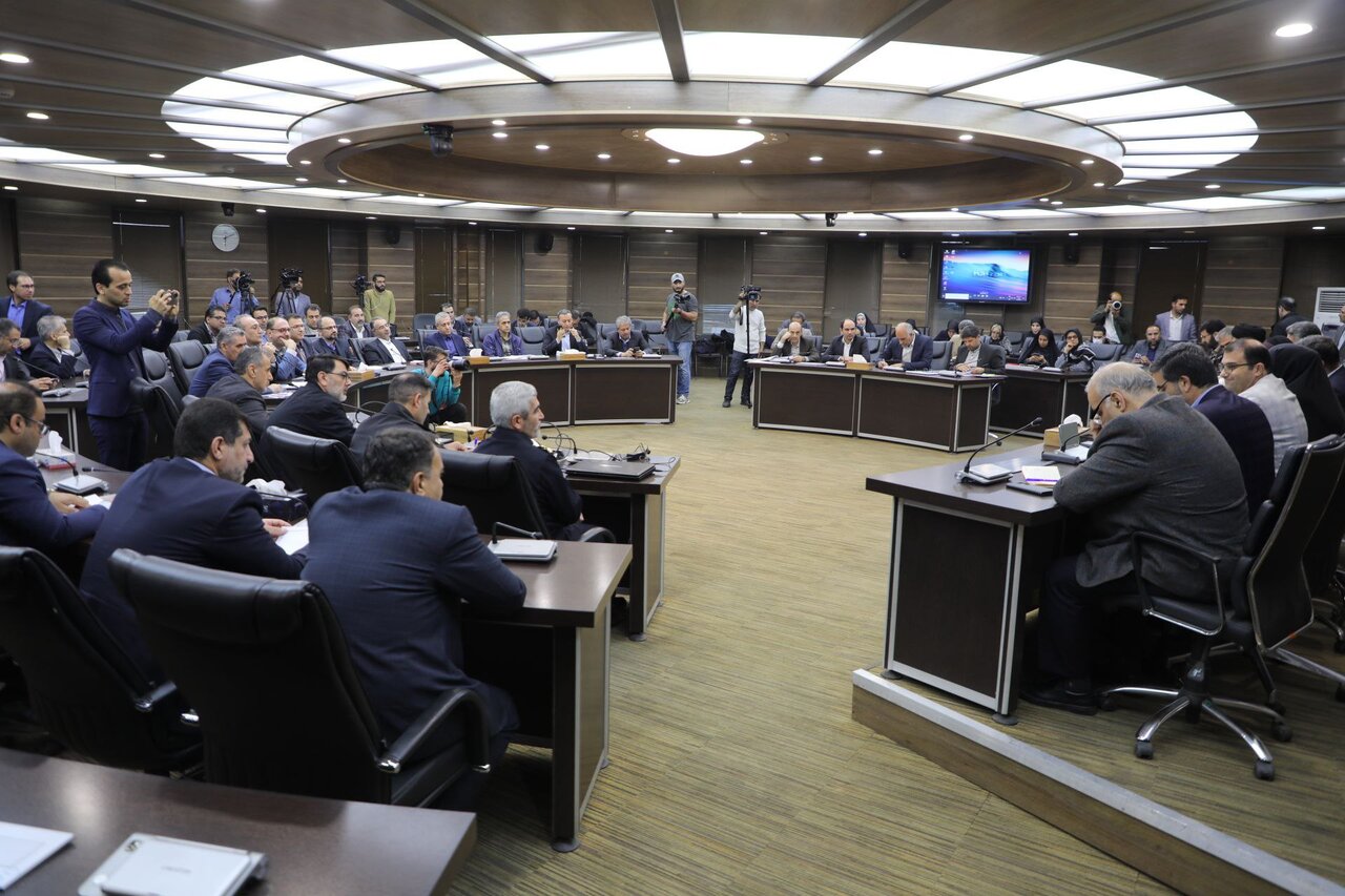 در روز نخست سفر وزیر راه و شهرسازی به آذربایجان‌غربی چه گذشت؟