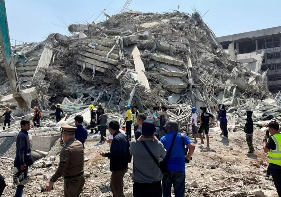 زلزله‌ ۷.۷ ریشتری در جنوب شرق آسیا؛ حکومت نظامی میانمار از جامعه جهانی درخواست کمک کرد/ سانسور رسانه و اینترنت مانع اعلام دقیق آمار تلفات + عکس