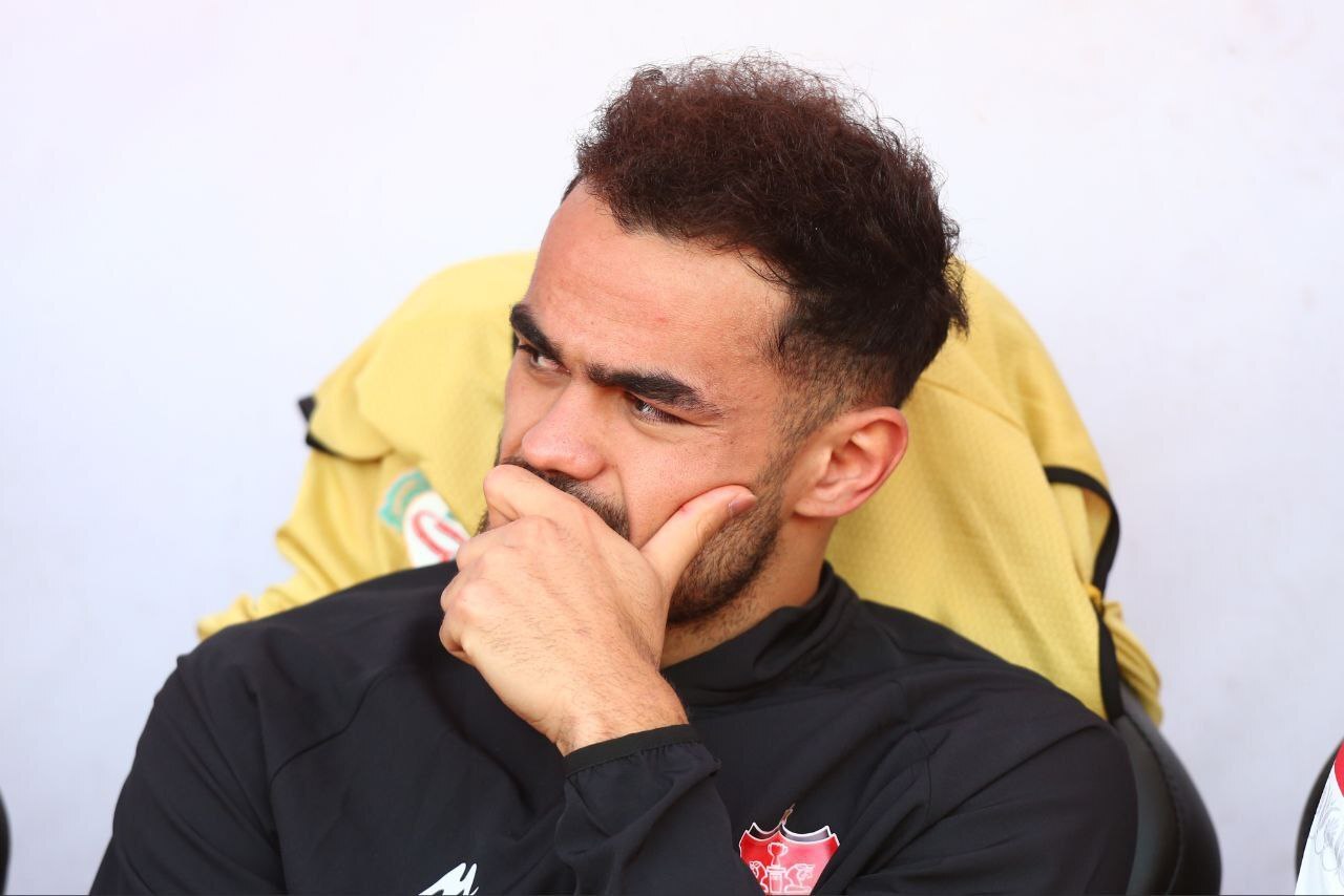 مرور اتفاقات آخرین تقابل چادرملو و پرسپولیس| از قطعی VAR تا خواهش پیروانی از هواداران لیزر انداز پرسپولیس مرور اتفاقات آخرین تقابل چادرملو و پرسپولیس| از قطعی VAR تا خواهش پیروانی از هواداران لیزر انداز پرسپولیس