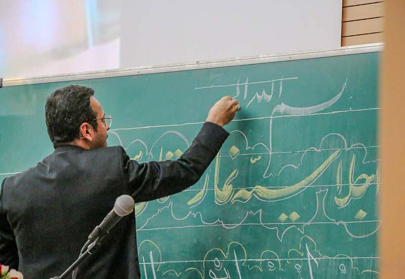 ترویج فرهنگ نماز با نگاه لذت بخش و نشاط آور در مدارس/ نمازخانه های جذاب کلید اشتیاق دانش آموزان