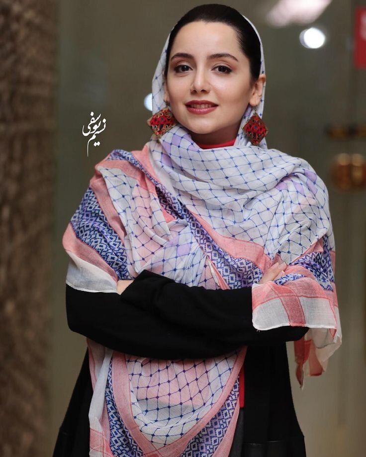 نازنین بیاتی؛ یک دهه بازیگری برای ستاره شدن/ عکس