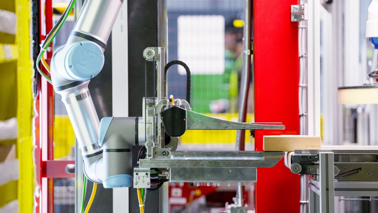 ربات جدید آمازون با حس لامسه وارد شد