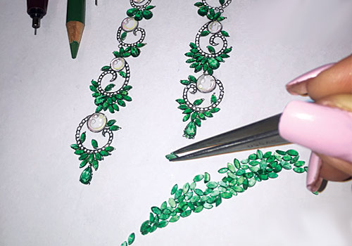 آموزش جواهر دوزی: گامی به سوی طراحی و ساخت جواهرات دست ساز